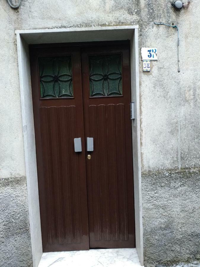 Casa Donna Franca Apartment Castiglione De Sicilia Ngoại thất bức ảnh